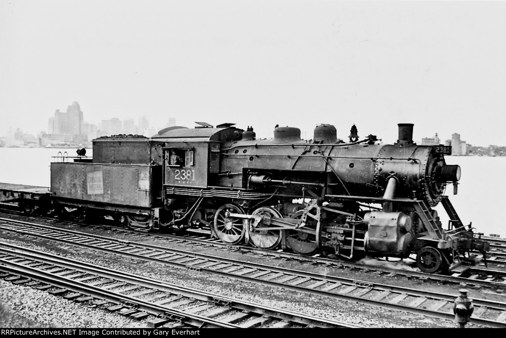 CN 2-8-0 #2381